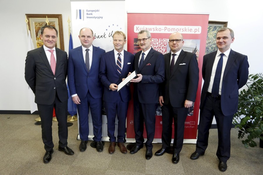 Ceremonia podpisania umowy z EBI w sprawie środków na rozbudowę WSZ w Toruniu, fot. Mikołaj Kuras