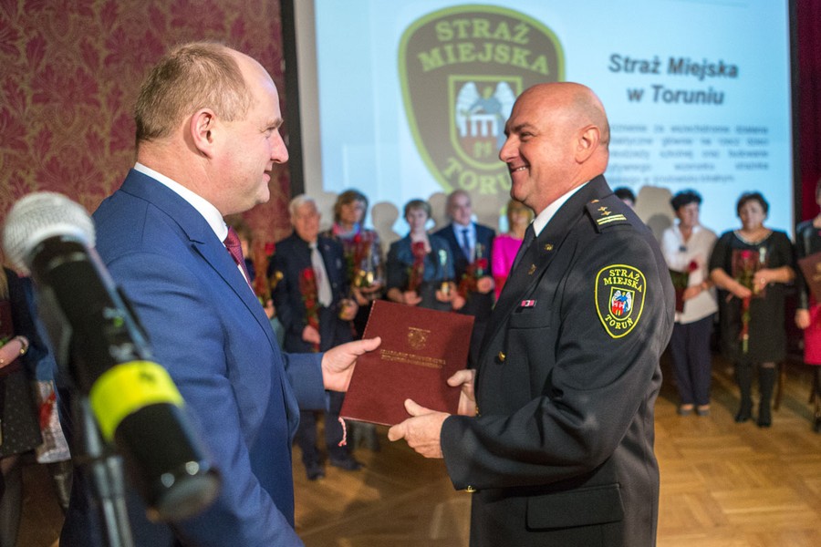 Gala wręczenia nagród Stalowe Anioły 2016, fot. Szymon Zdziebło/Tarantoga.pl