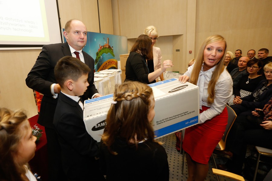 Uroczyste wręczenie nagród w marszałkowskich konkursach edukacyjnych, fot. Mikołaj Kuras