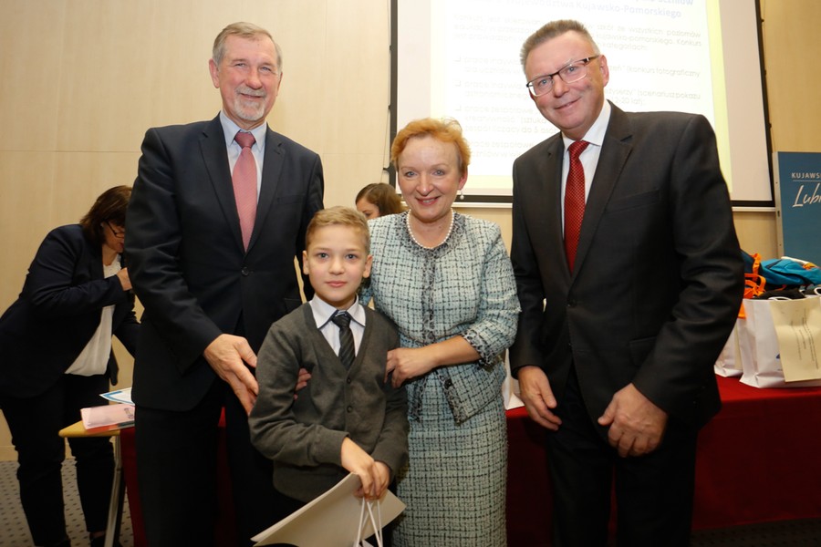 Uroczyste wręczenie nagród w marszałkowskich konkursach edukacyjnych, fot. Mikołaj Kuras