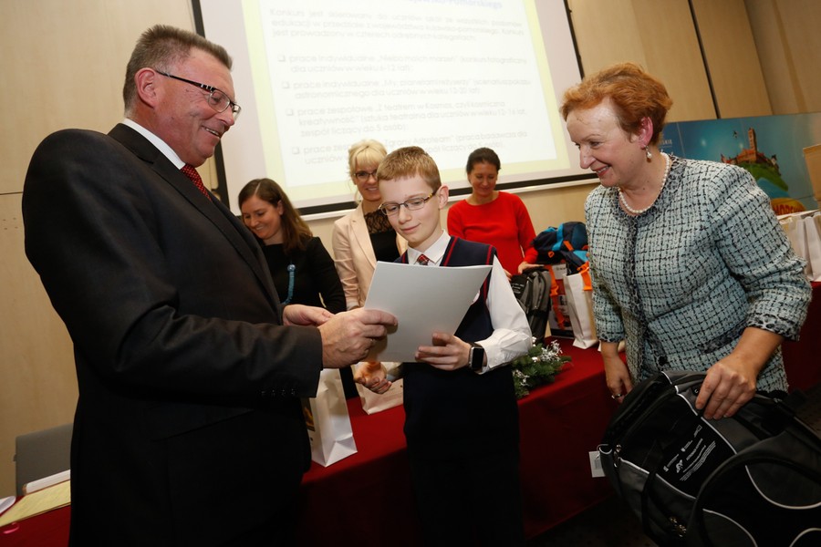 Uroczyste wręczenie nagród w marszałkowskich konkursach edukacyjnych, fot. Mikołaj Kuras